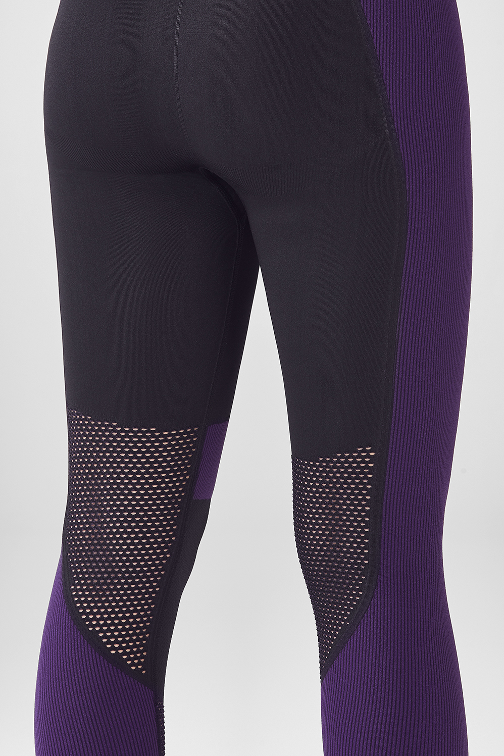 Seamless High-Waisted Statement Legging - - Fabletics Canada